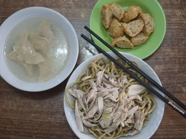 Gambar Makanan Bakmi Ayam Karet Krekot 11