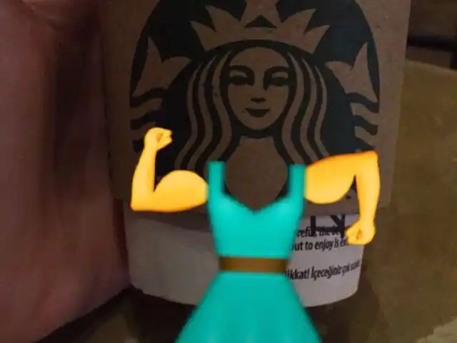 Emaar Starbucks'nin yemek ve ambiyans fotoğrafları 44