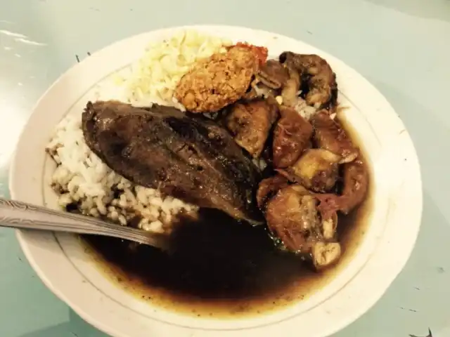 Gambar Makanan Rawon Jetak 9