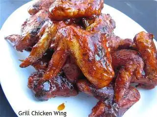 Unforgettable BBQ Chicken Wing 意难忘烧鸡翅 Since 1982