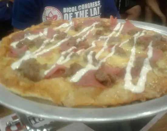 Shakey's Food Photo 2