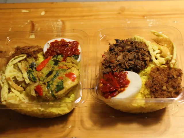 Gambar Makanan Nasi Kuning Cakalang Oma 9