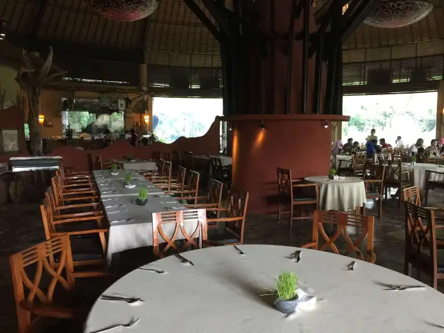 Gambar Makanan Tsavo Lion Restaurant - Bali Safari Marine Park 20