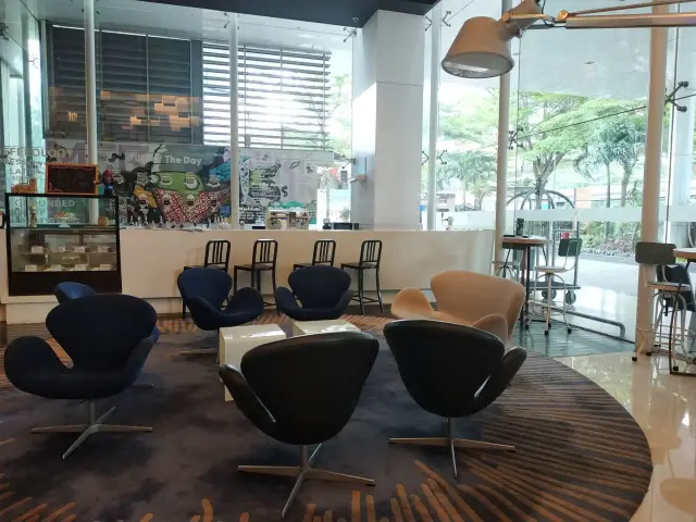 Gambar Makanan M N M Lounge Bar - Mercure Jakarta Simatupang 2