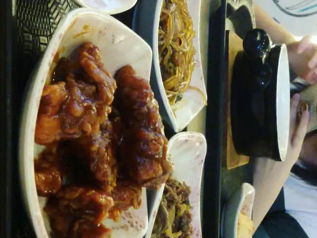 Gambar Makanan Mujigae Bibimbab & Casual Korean Food 11