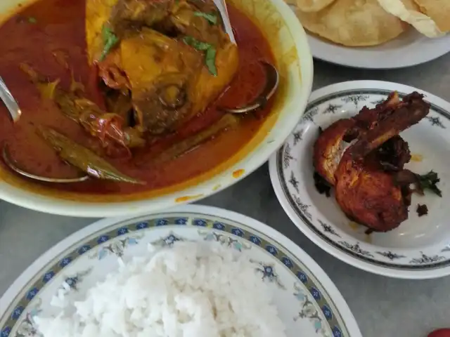 Restoran Kari Kepala Ikan Salim Food Photo 11