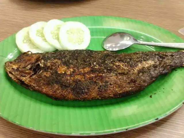 Gambar Makanan Elrina Restaurant 15