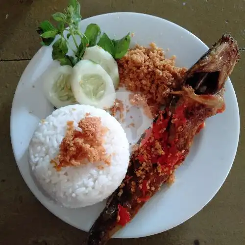 Gambar Makanan Ayam Bakar Bu Dewi, Kotagede 16