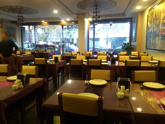 Zamos Cafe & Restaurant'nin yemek ve ambiyans fotoğrafları 3