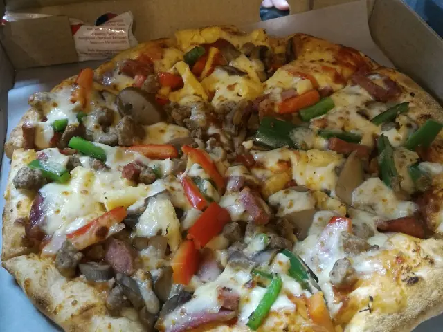 Gambar Makanan Pizza Hut Delivery (PHD) 4