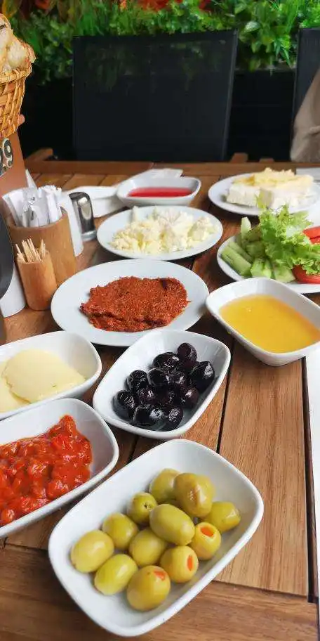 Trabzon Serpmeköy Kahvaltısı'nin yemek ve ambiyans fotoğrafları 53