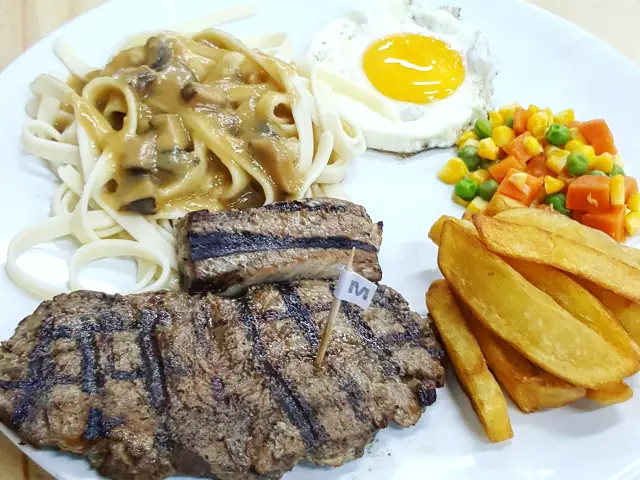 Gambar Makanan T Steak & Noodle 13