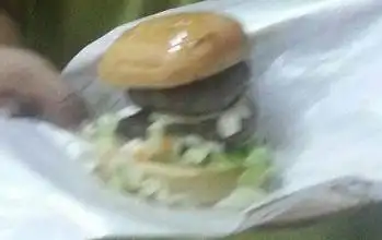 Aiman Burger Bakar