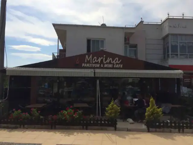 Marina Pansiyon Cafe & Restaurant'nin yemek ve ambiyans fotoğrafları 1