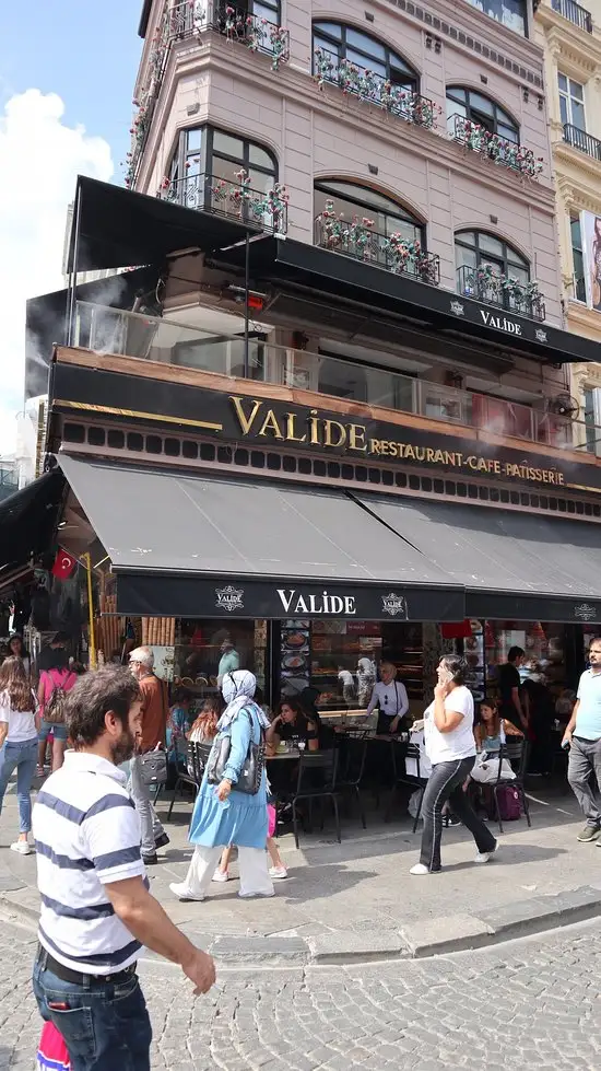 Valide Restaurant Cafe & Pattisseri'nin yemek ve ambiyans fotoğrafları 18
