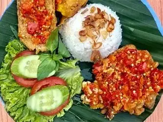 Ayam Geprek-Pecel Lele & Nasgor Bang Adit, Mampang Prapatan