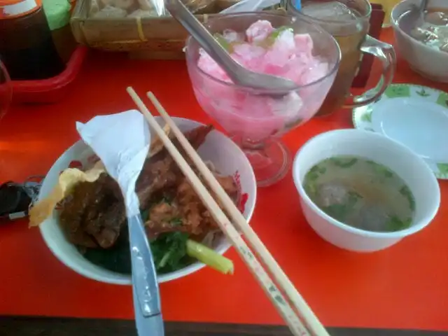 Gambar Makanan Bakso Kebon 7