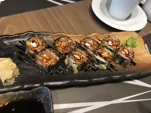 Yakuza Asian & Sushi'nin yemek ve ambiyans fotoğrafları 55