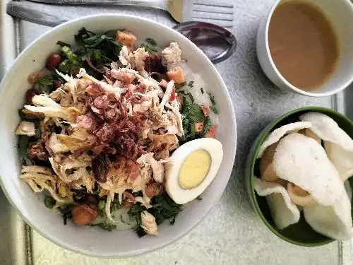 Bubur Ayam & Lontong Opor SM Tanpa Santan, Jl. Tidar Cilacap