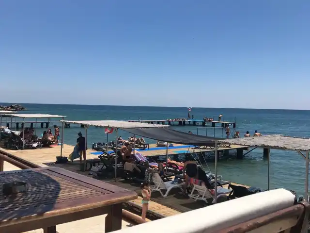 Edo Beach Cafe'nin yemek ve ambiyans fotoğrafları 6