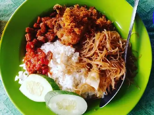 Warung Makan Prasmanan Mas Yanto Betet