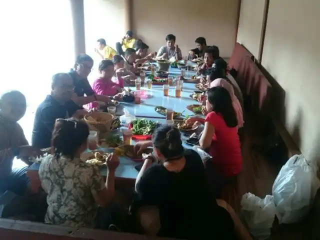 Gambar Makanan Rumah Makan Warung Jeruk 9