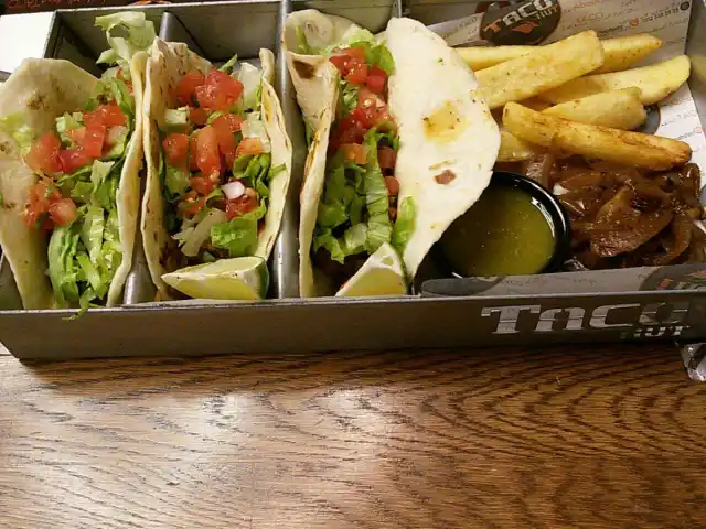 Taco Hut'nin yemek ve ambiyans fotoğrafları 18