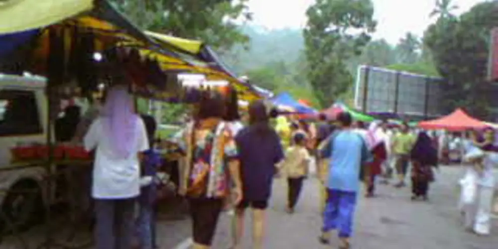 Teluk Kumbar Night Market