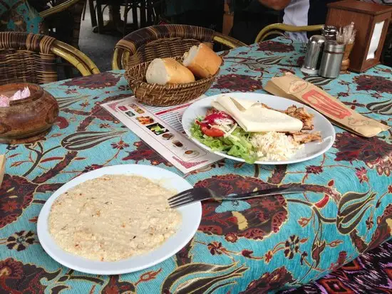 Elif Cafe'nin yemek ve ambiyans fotoğrafları 8