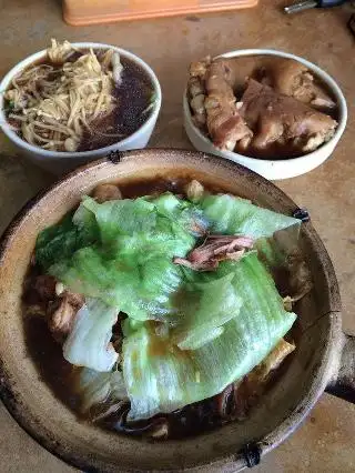 Restoran Teck Huat Bah Kut Teh德發肉骨茶餐室