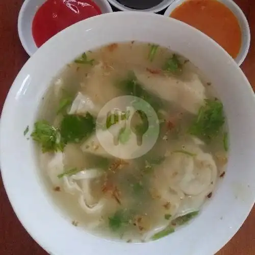 Gambar Makanan Mie Ayam & Bakso Urat Gerobak, Denpasar 7