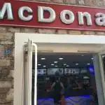 McDonald's'nin yemek ve ambiyans fotoğrafları 2