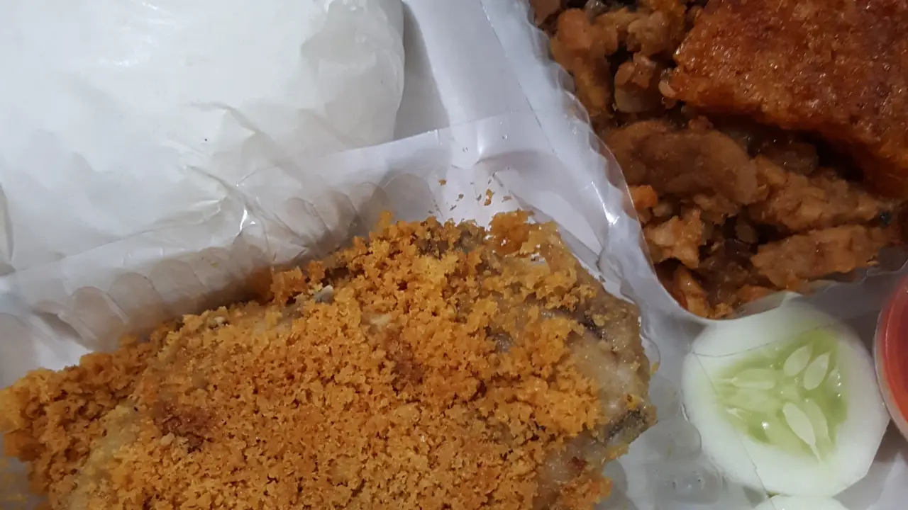 Ayam Goreng Suharti