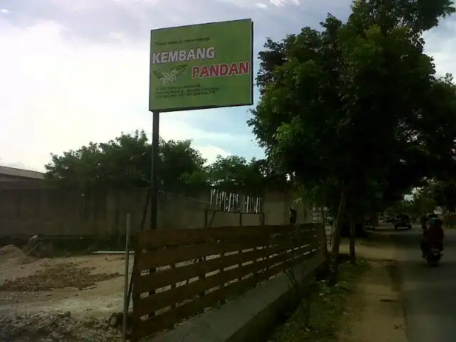 Gambar Makanan Kembang Pandan Resto 9