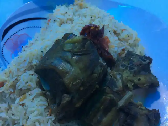 Lazeez (Indian & Arabic Cuisine) Food Photo 1
