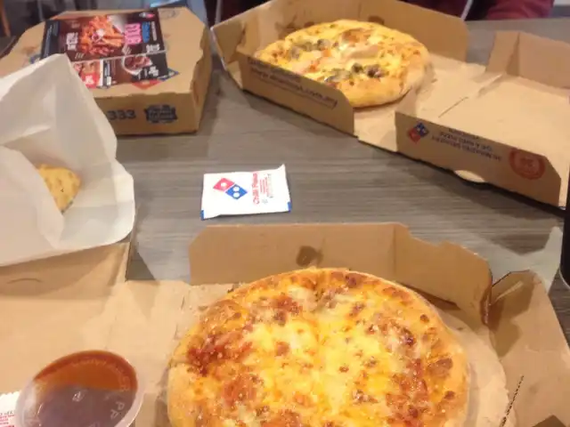 Domino's Pizza Sg Buloh Food Photo 2