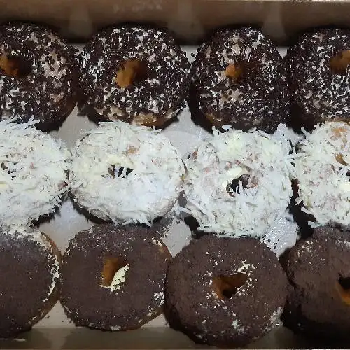 Gambar Makanan Zardesfi (Donut Kentang Frozen), Cibubur 9