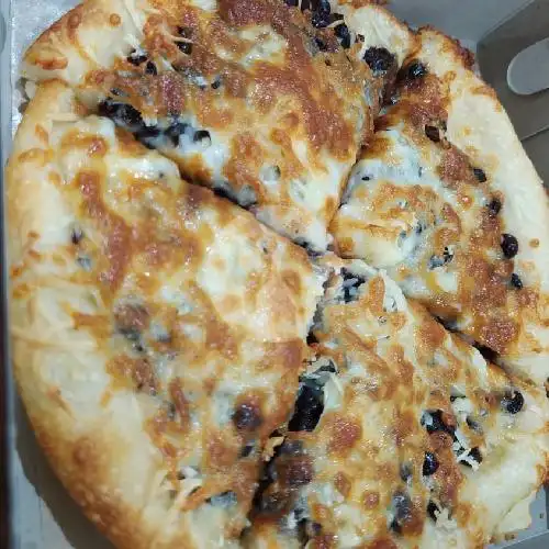 Gambar Makanan Pizza Mastaufik, Sultan Adam 20