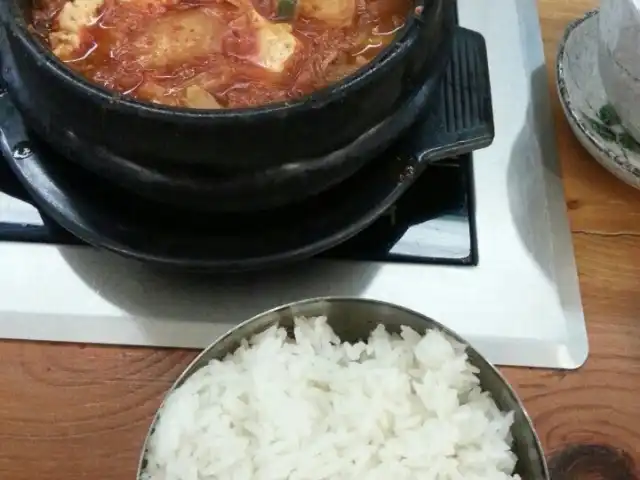 JJ Kimbab Korean BBQ Restaurant Food Photo 10