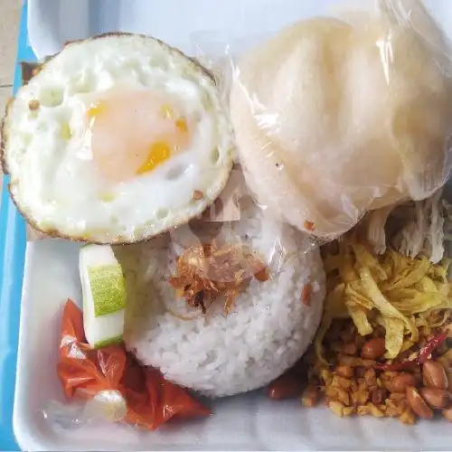 Gambar Makanan Nasi Kuning Dan Nasi Uduk Bu Yuni, Tegalrejo 7