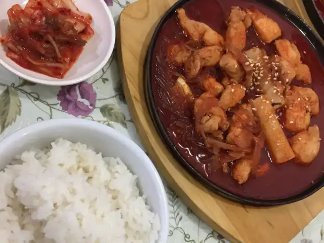 Shwimpyo Korean Cafe Food Photo 4
