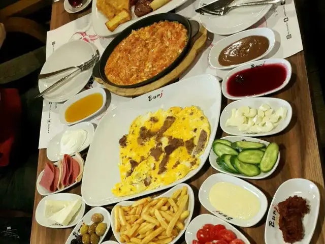 Burj Cafe'nin yemek ve ambiyans fotoğrafları 32