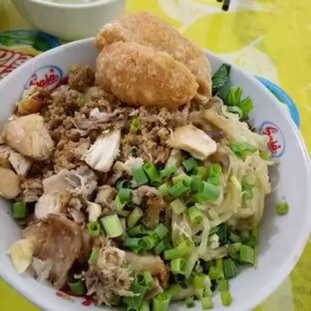 Gambar Makanan Bakmi Lili 7