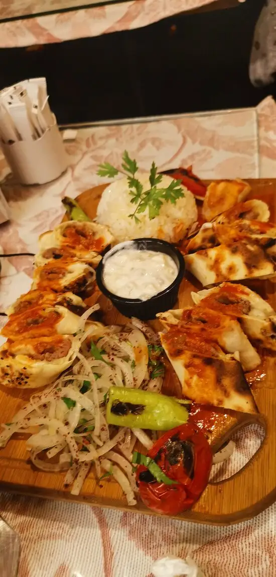 TurguT Kebab Restaurant'nin yemek ve ambiyans fotoğrafları 47