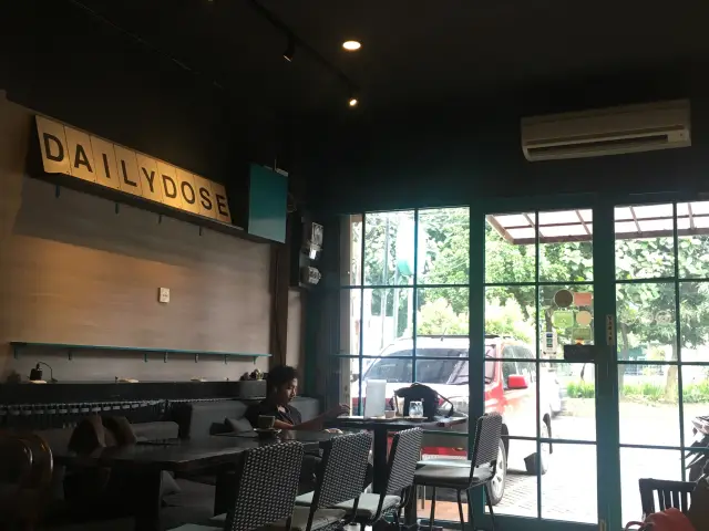 Gambar Makanan Dailydose Coffee & Eatery 18