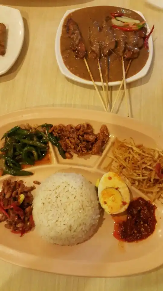 Ayam Goreng KALASAN (Home Centra)