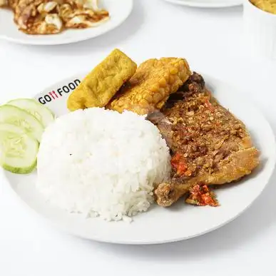 Gambar Makanan Ayam Gepuk Pak Gembus, Medan - Sekip 9