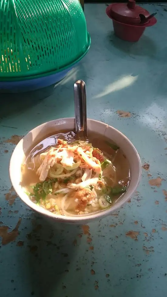 Gambar Makanan Soto Ayam Khas Semarang 'Kembar' 4