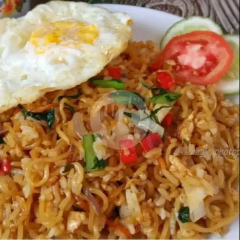 Gambar Makanan Nasi Goreng Najwa, Gg Mukalmi 1