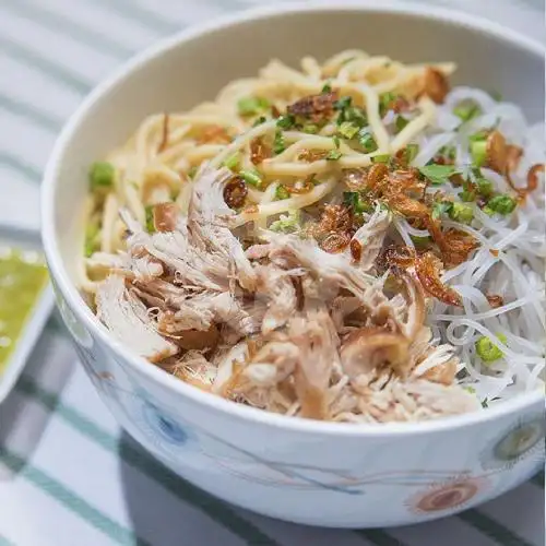 Gambar Makanan Lap Choi dan Mie Sop Ayam "Nci Alie", Pluit 1